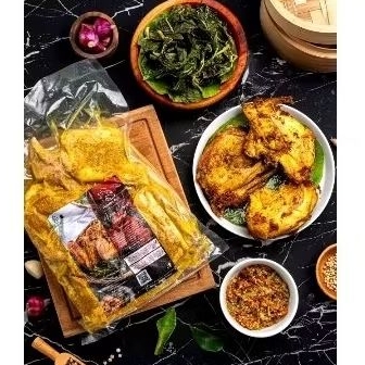 

Pawon Ayu Ayam kampung ungkep 1 ekor | festive frozenfood