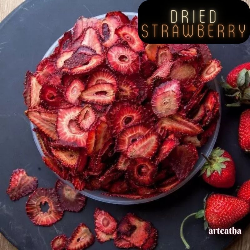 

Grosir - dehydrated strawberry 250 g,500 g, 1 kg