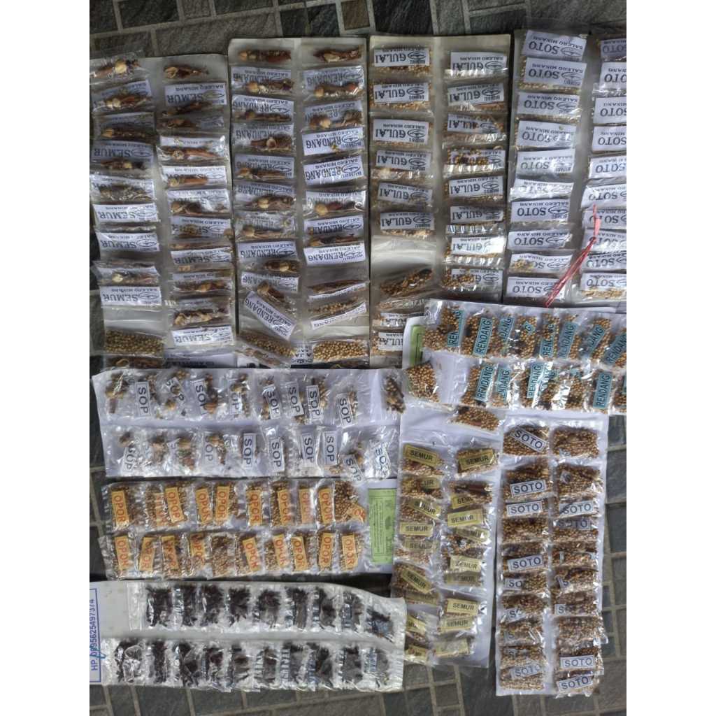 

bumbu masak salero padang / bumbu nusantara / aneka rempah / bumbu rencengan / isi 10 pcs dan 20 pcs