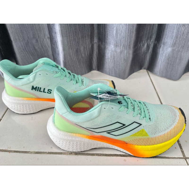 Mills Sport Shoes, MILLS