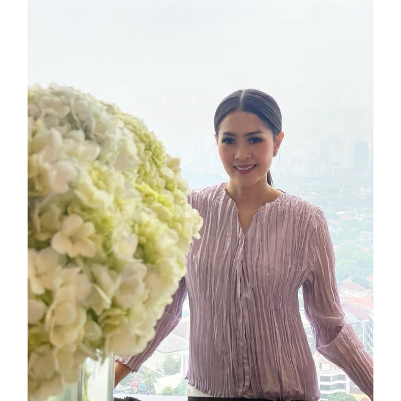 MARGAUX - Pleats Cream Shirt