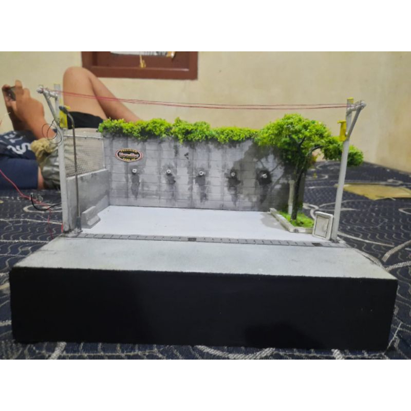 Diorama Diecast 1/64 Hotwheels Minigt parkiran ukuran besar 25 x 20 B