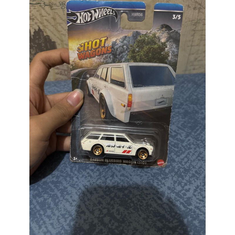 Hotwheels Datsun bluebird wagon (510)