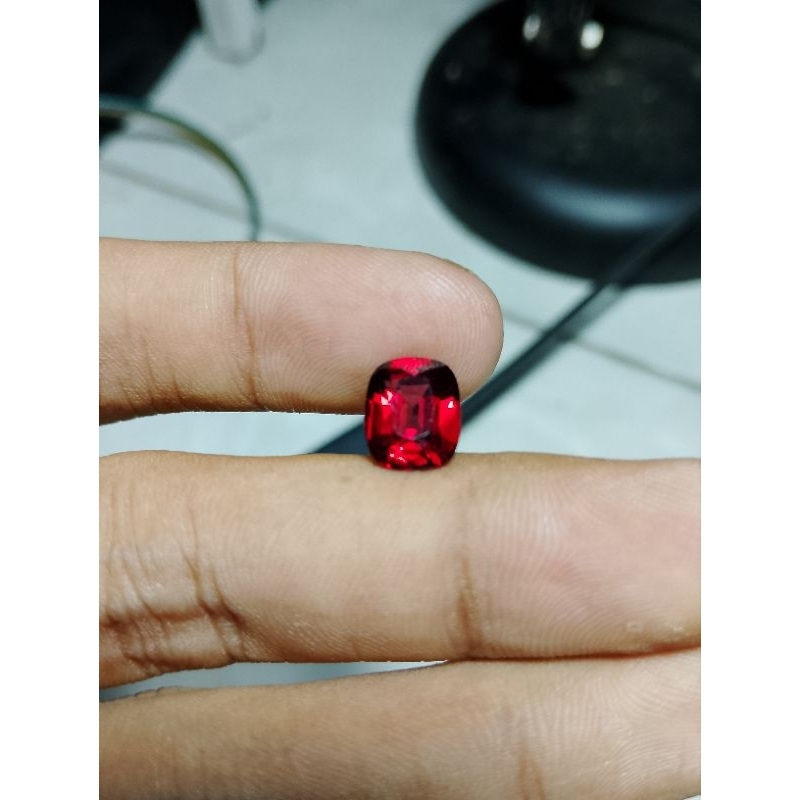 Malaya garnet Srilangka