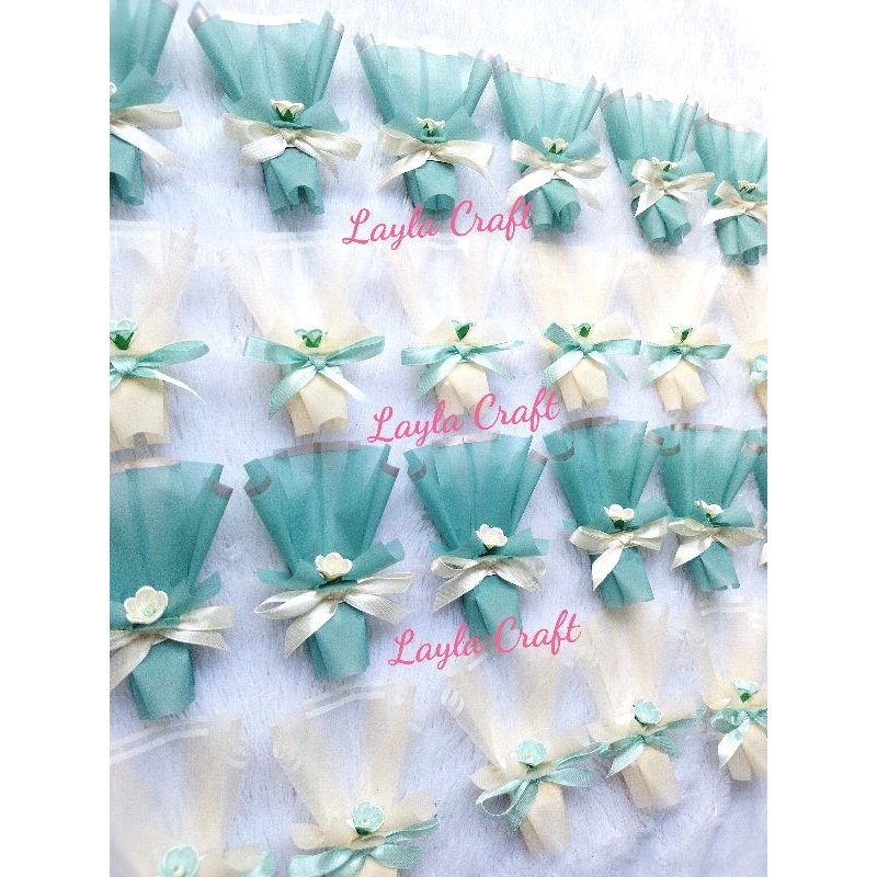 

Buket ampau termurah( emerald dan cream )