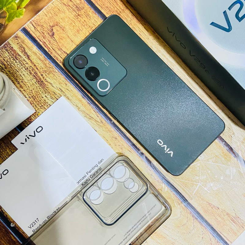 VIVO V29E 5G RAM 8/256 MULUS SECOND