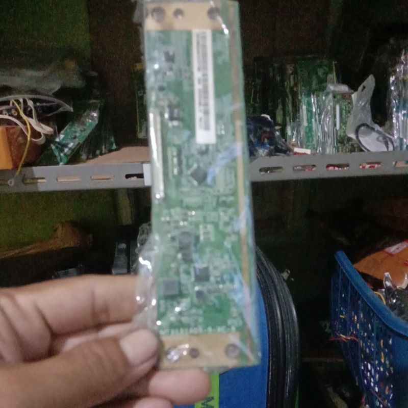 Tcon TV LED Panasonic Type 32D302G