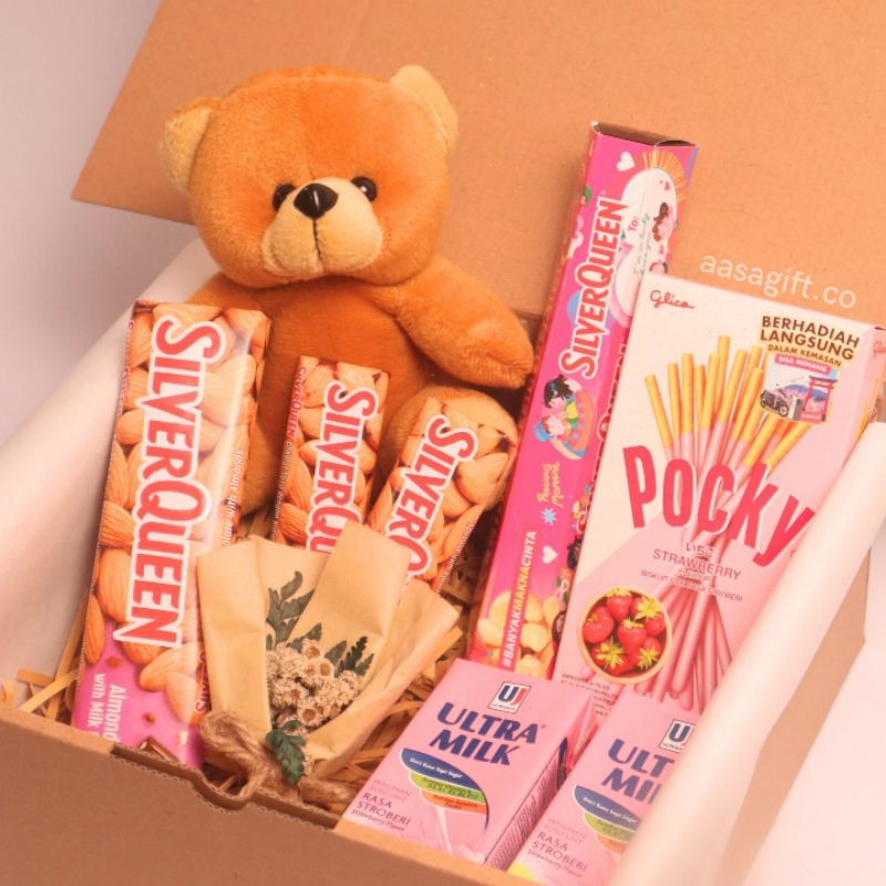 

Hampers Coklat Premium | Hampers Sweety | Hadiah Cowok Cewek | Hampers Ulang Tahun | Anniversary | Valentine
