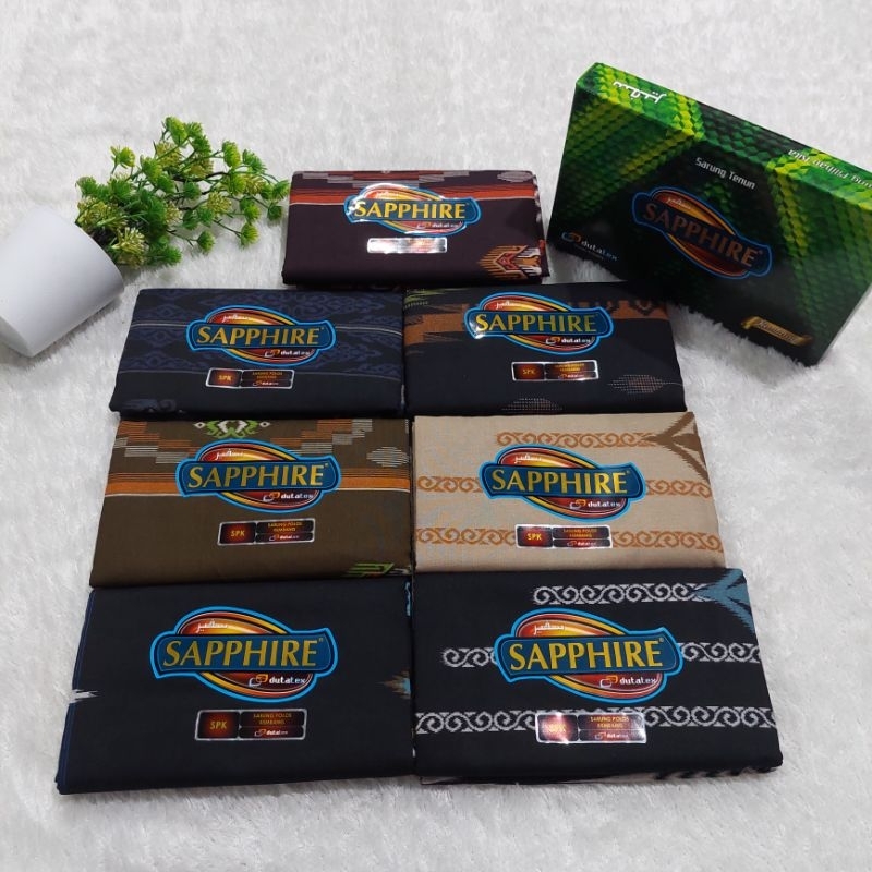 sarung tenun sapphire kembang