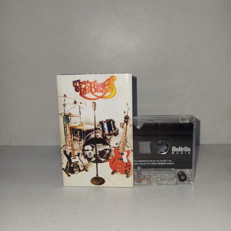 Kaset pita NAIF- The Best of ORI