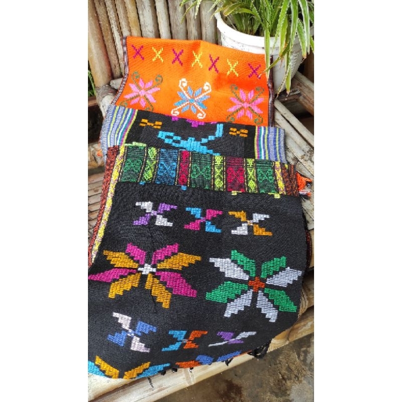 Tenun NTT - Selendang Timor Premium