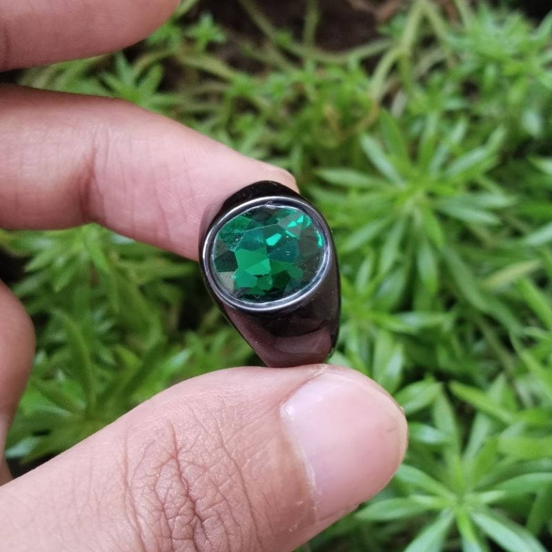 BATU CINCIN GREEN TOPAS