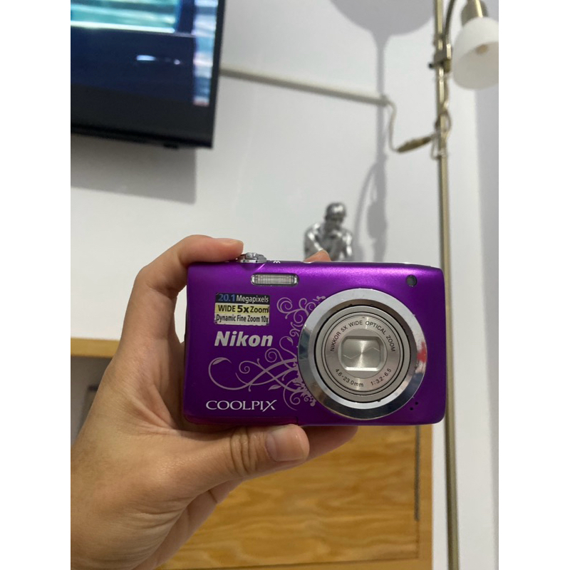 Nikon coolpix A100 Purple