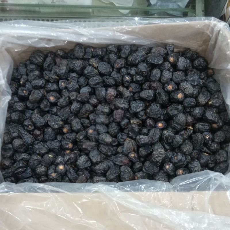 

KURMA AJWA BERAT BERSIH 10 KG