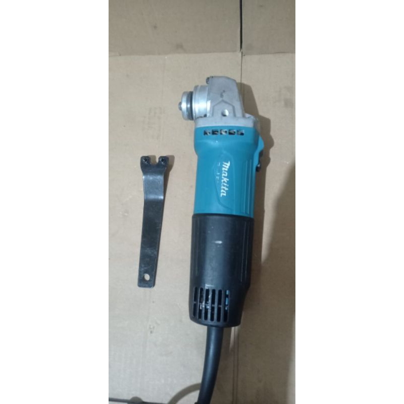 Gerinda MAKITA M0900 Saklar bawah Second mulus