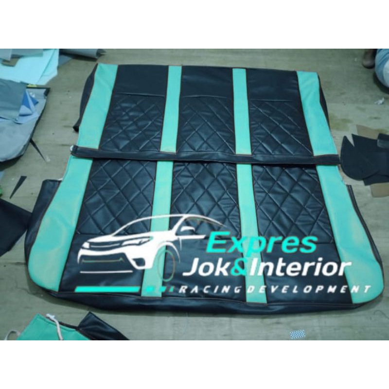 sarung jok tengah kijang super.