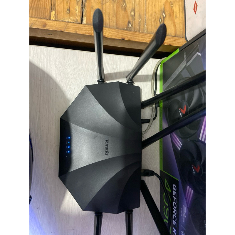 router tenda ac2100