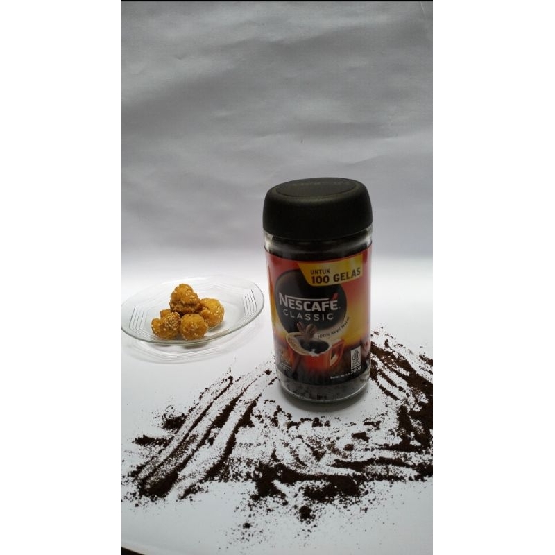 

Nescafe Classic 200g Kopi Hitam Robusta