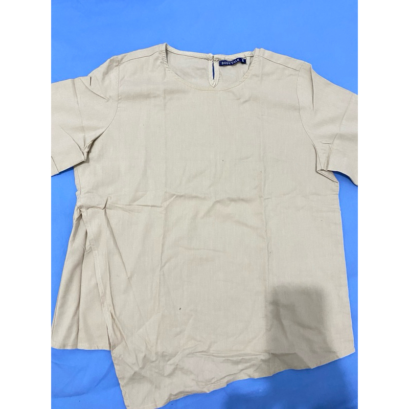 Kaos-Blouse wanita cream