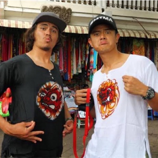 KODE F26U Baju Barong Rayon Tebal Lukis Tidak Mudah Luntur Bali Murah Bahan Lebih Tebal Kaos Bali Ol