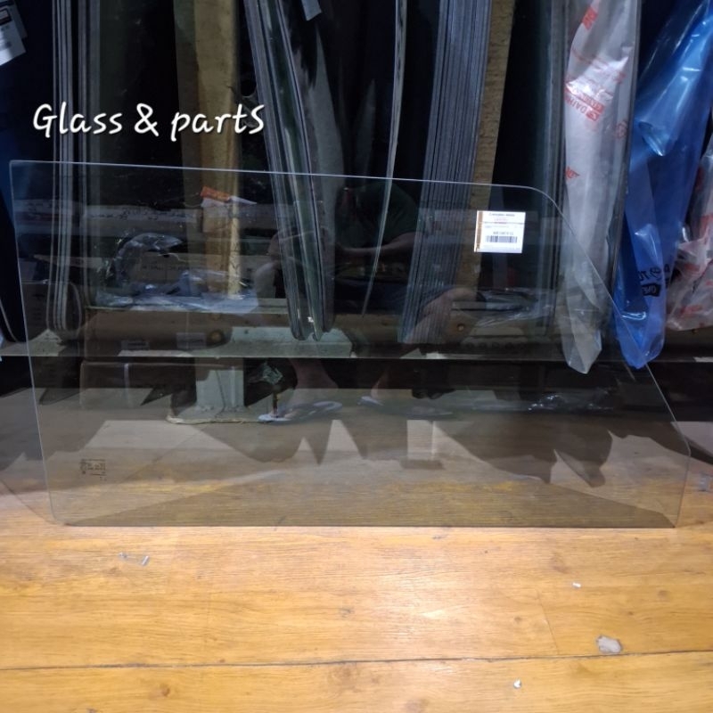 KACA PINTU DEPAN MITSUBHISI L300 EURO2/EURO4 ORIGINAL 100%