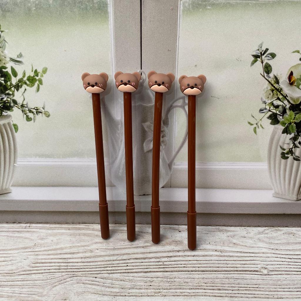 

Pulpen gel Beruang Cokelat Super Imut Lucu Favorit Anak Terlaris Tinta Gel Hitam / Pen Bear Brown Cute Unik Stationary Fancy Kekinian Model Fancy Kualitas Terbaik Harga Termurah Bisa Grosir dan COD