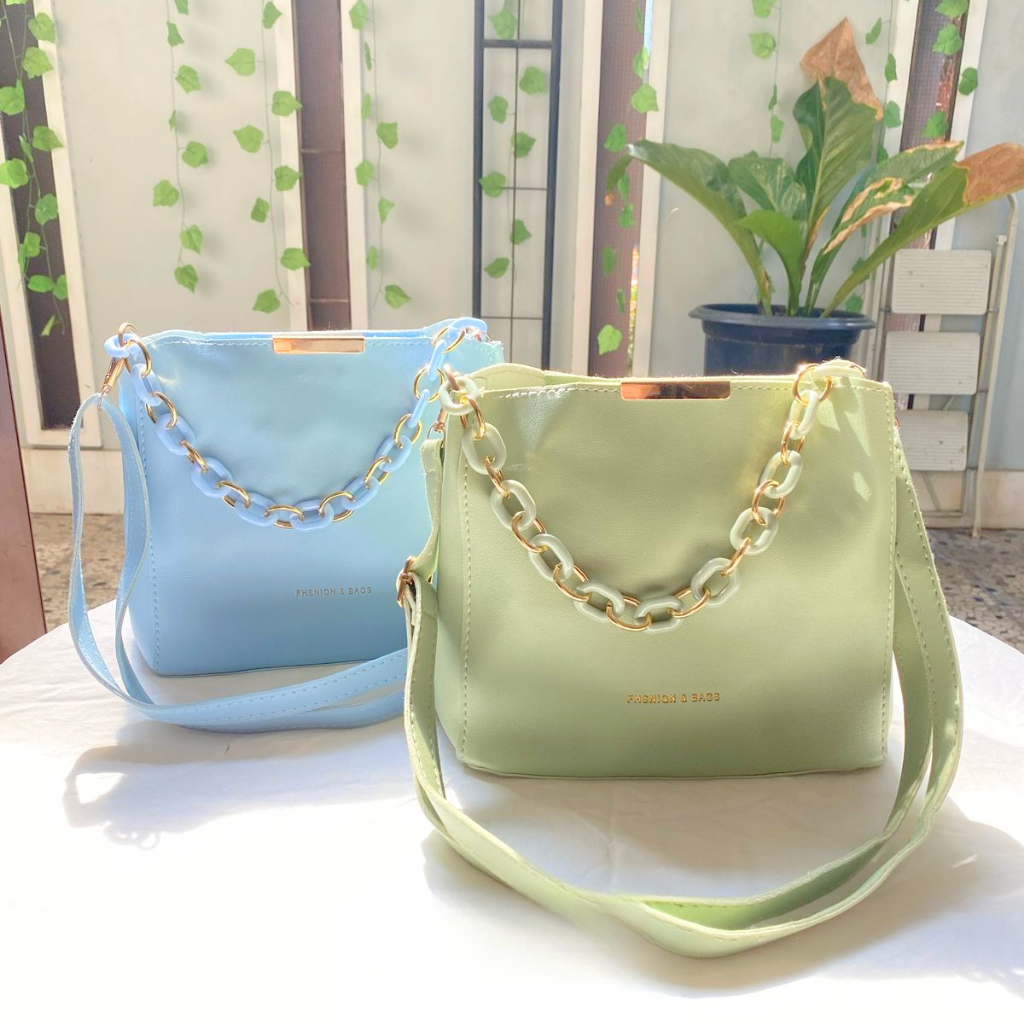 Tas Selempang Wanita Korea Minimalis Quinn | Totebag Import Terbaru