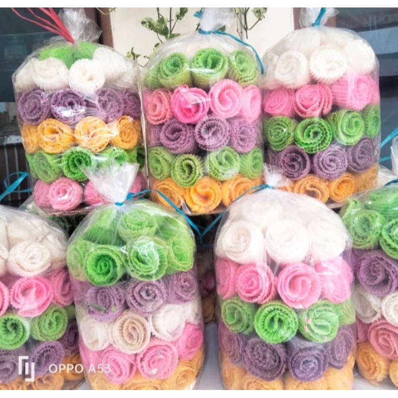 

Opak Gambir Warna Warni