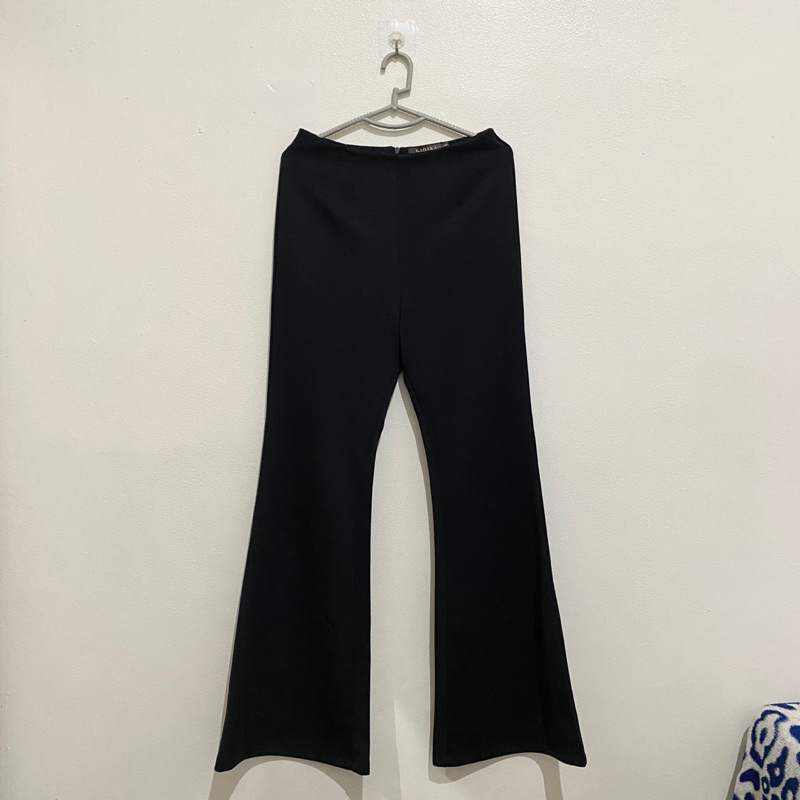 Kadaka Flare Pants Black