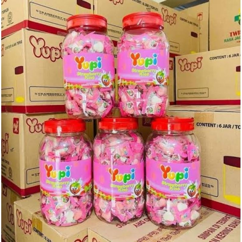 

Yupi Strawberry Kiss Toples 1dus/6pcs