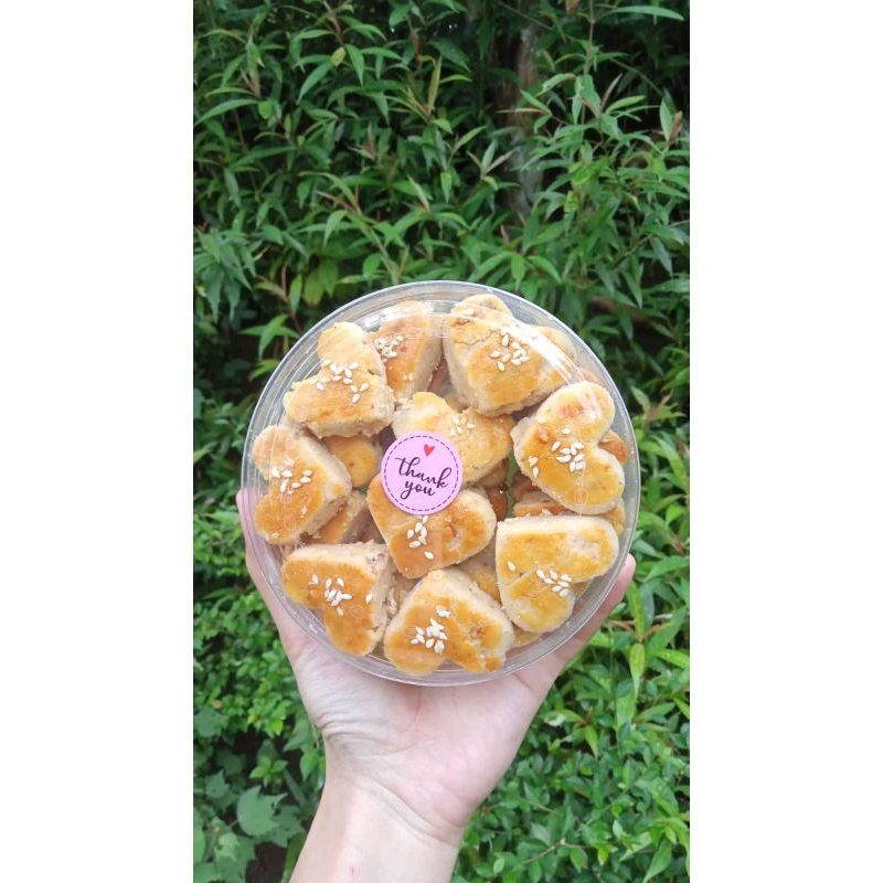 

PROMO!!! Spesial Ramadhan|Kue lebaran| Kue kacang jadul original renyah| Kue kacang isi (250&500g)