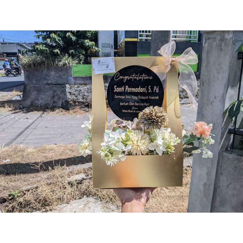 flowers box + mini board ucapan