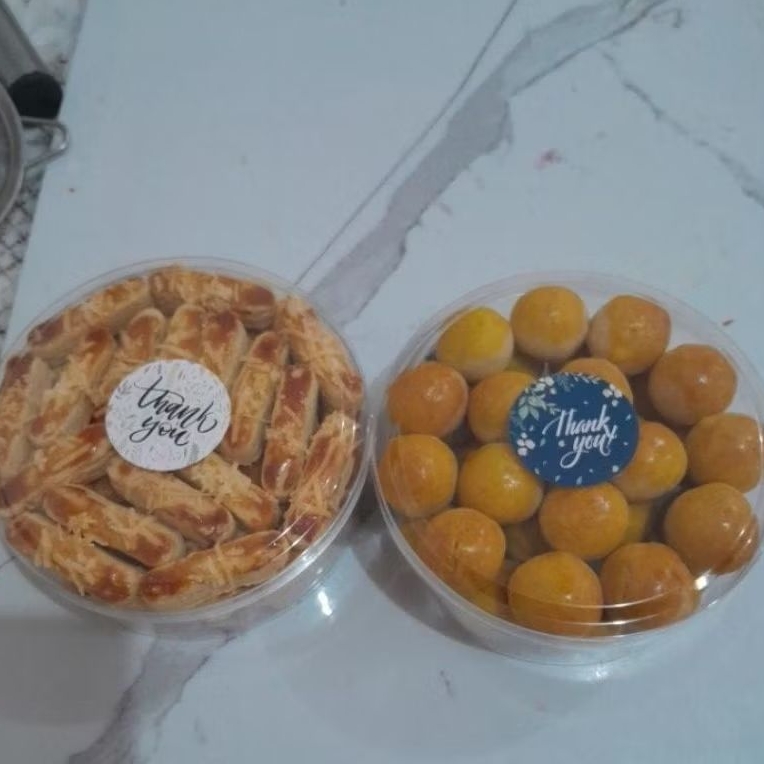 

Paket Nastar dan Kastengel FREE PACKING