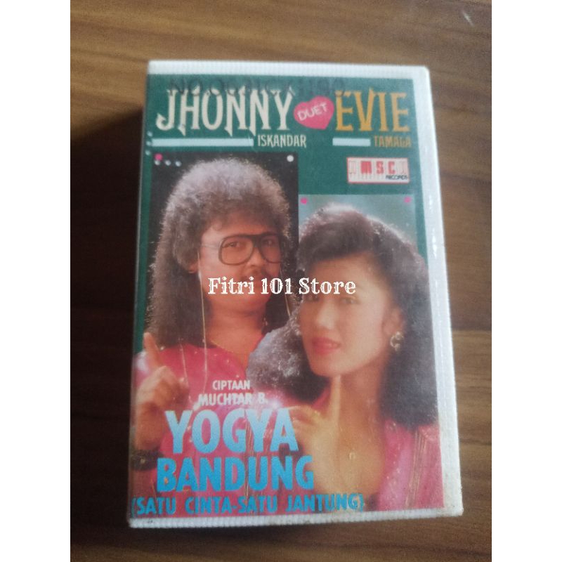 kaset pita - jhonny iskandar & evie tamala