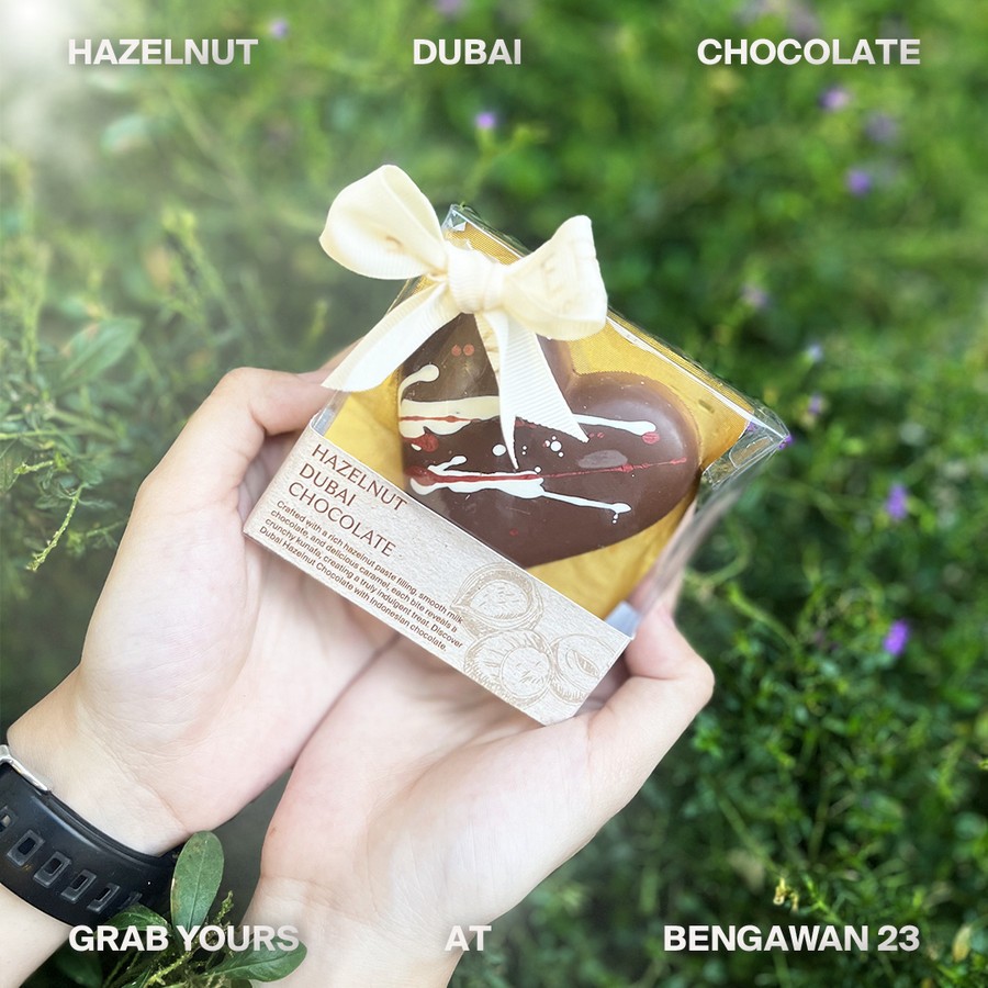 

Dark Milk Chocolate Dubai Hazelnut 55 gr