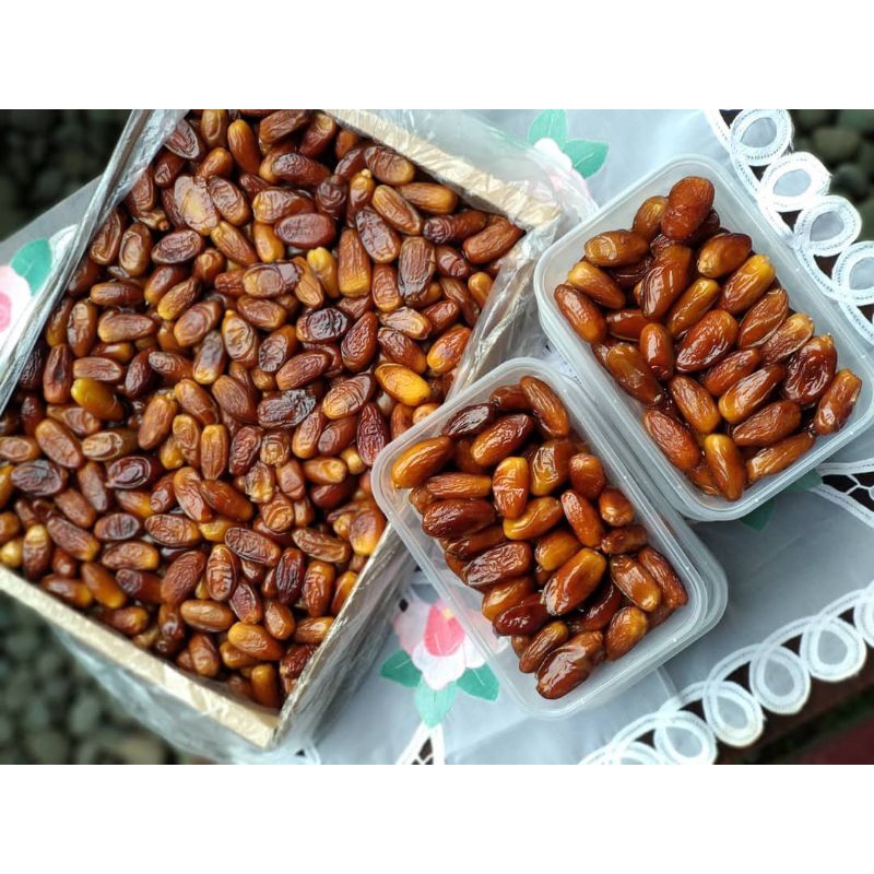 

KURMA TUNISIA MADU TANPA TANGKAI 1000GR, kurma madu, kurma kering