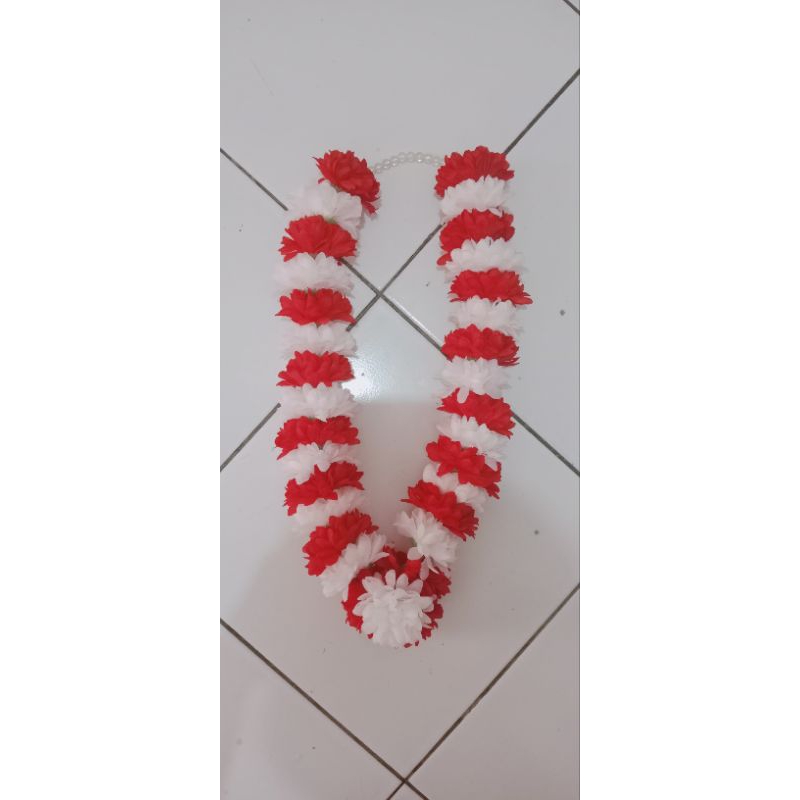 kalung bunga, kalung satgas penyambutan tamu