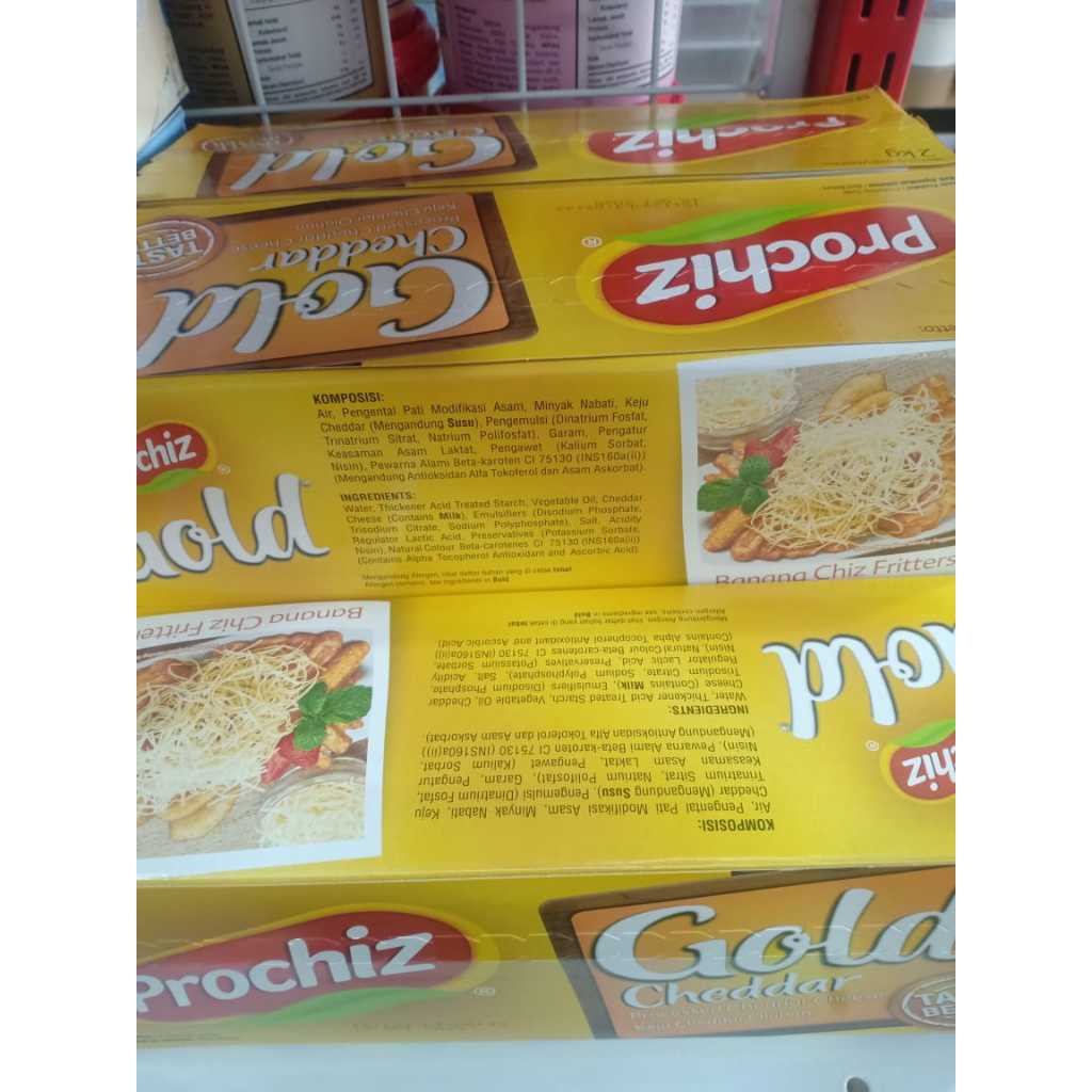 

RB Keju Prochiz Gold Cheddar 2kg / Calf Mentari Cheddar 2kg