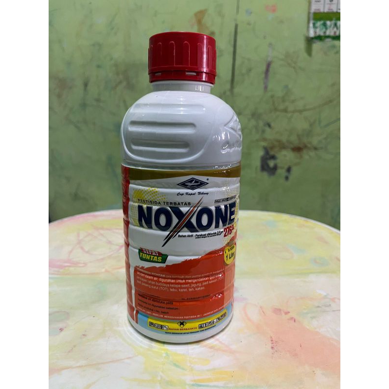 (1 LITER) OBAT PEMBASMI RUMPUT HERBISIDA NOXONE / OBAT RUMPUT
