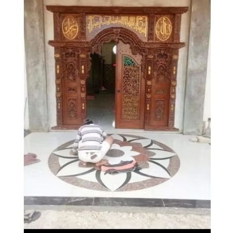 pola lantai granit motif bunga 160x160