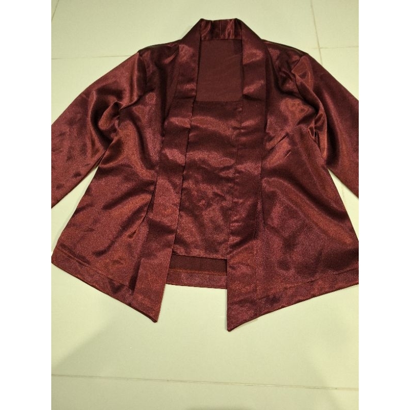 Kebaya Modern 1 set(kebaya+rok kain)