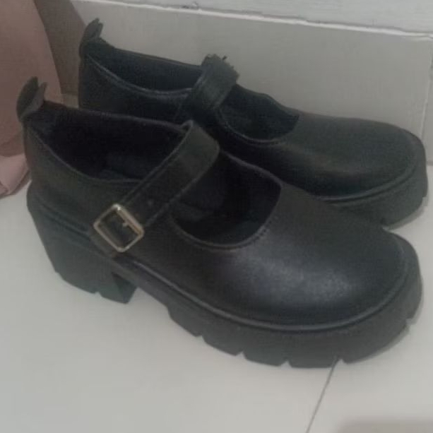 preloved sepatu mary jane