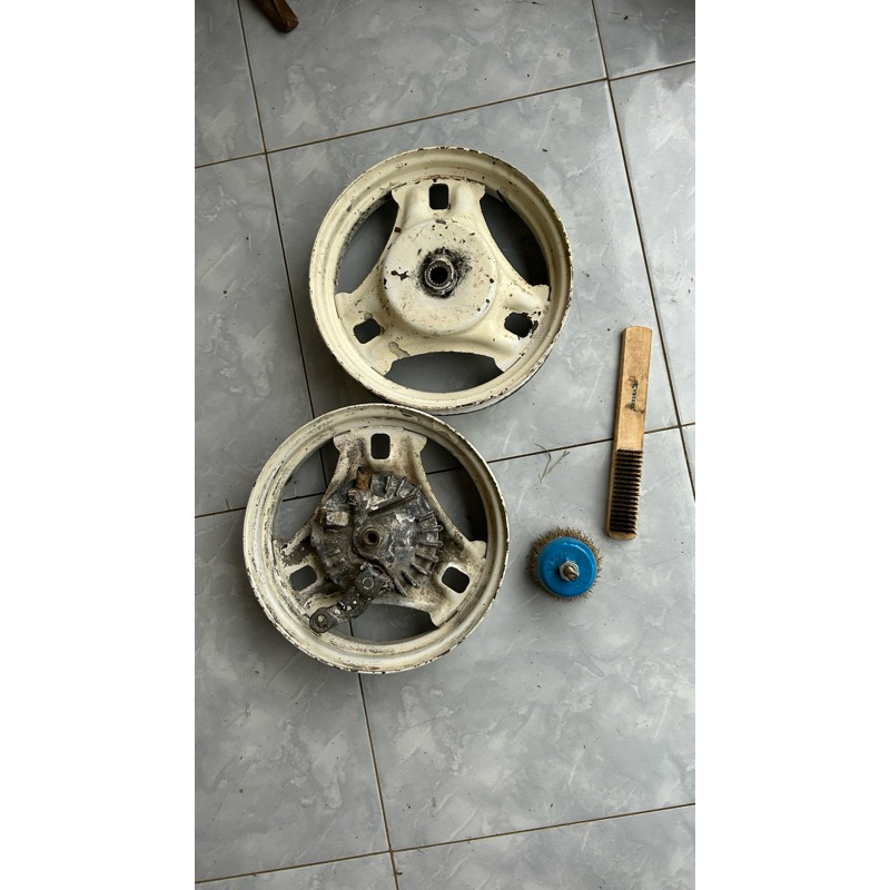 Velg Motor Matic Qingqi Babymatic 50 cc Ring 10