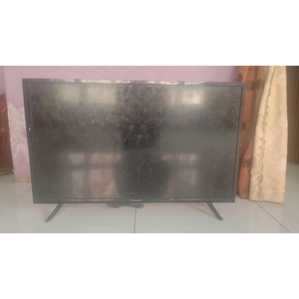 TV LED PANASONIC 32" INCHI TH-32F302G MESIN NORMAL MINUS COF PANEL LEPAS