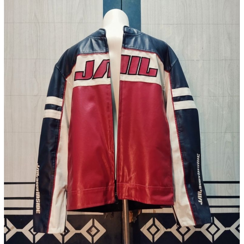 preloved original Jail body inside