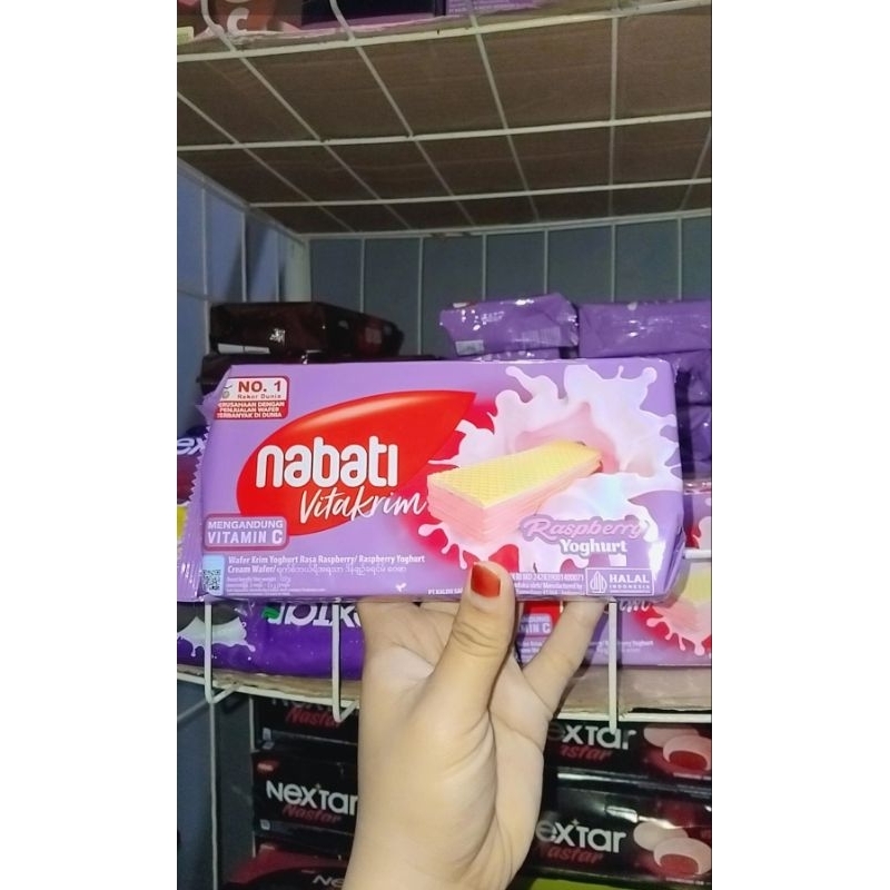 

nabati rasbery isi 122grm
