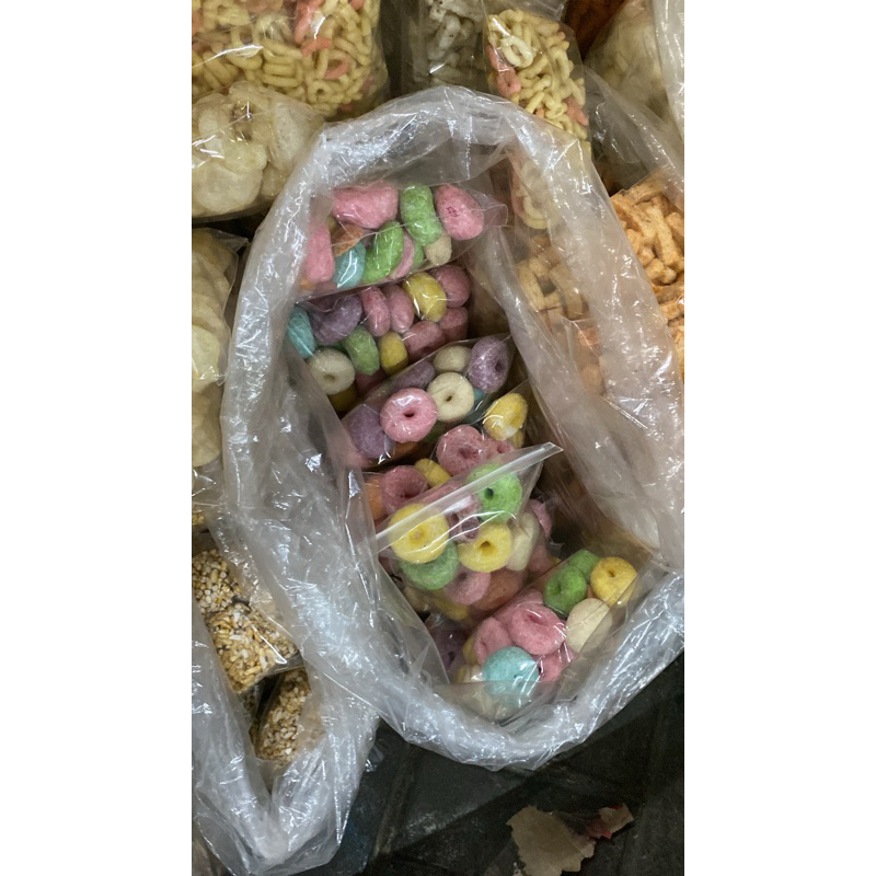 

Paket Cemilan free tumbler