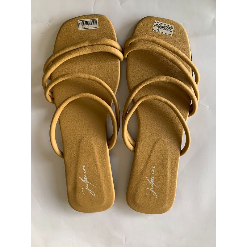 Sendal teplek wanita teplek