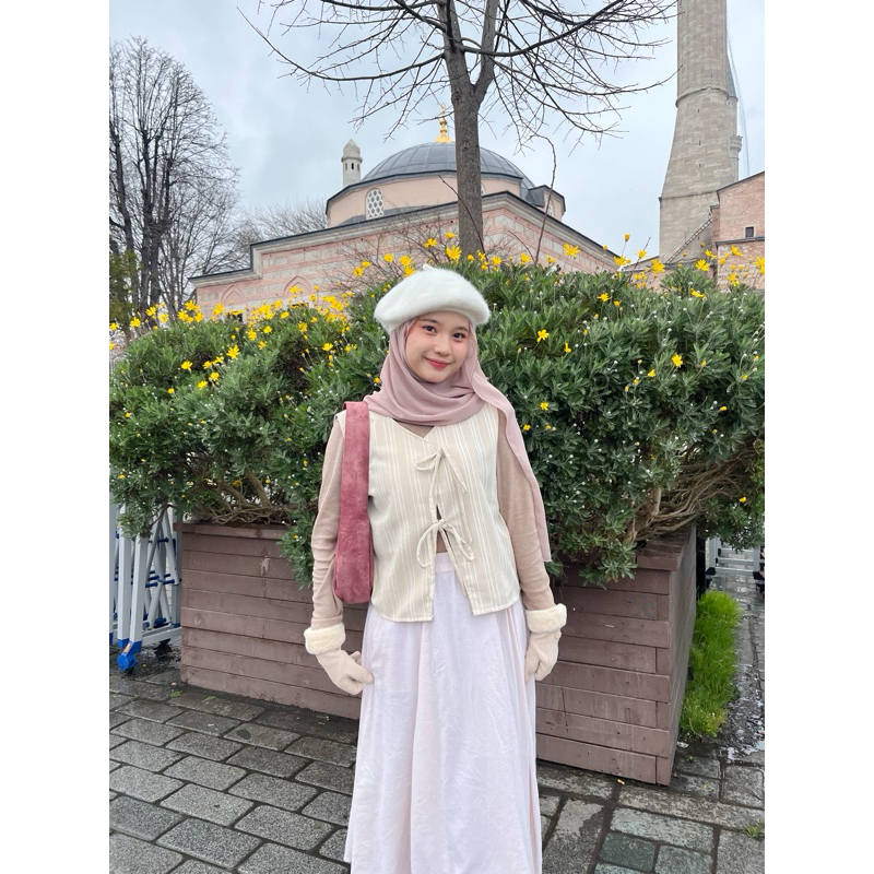 Hiziraaa|linen vest|rompi korea|outer rompi|rompi motif|vest motif|vest wanita korea