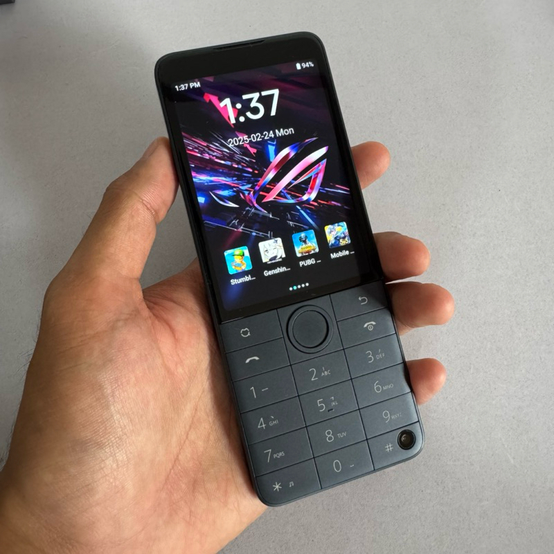 QIN F22 Pro Duoqin Smart Featurephone Android Spek Mantap